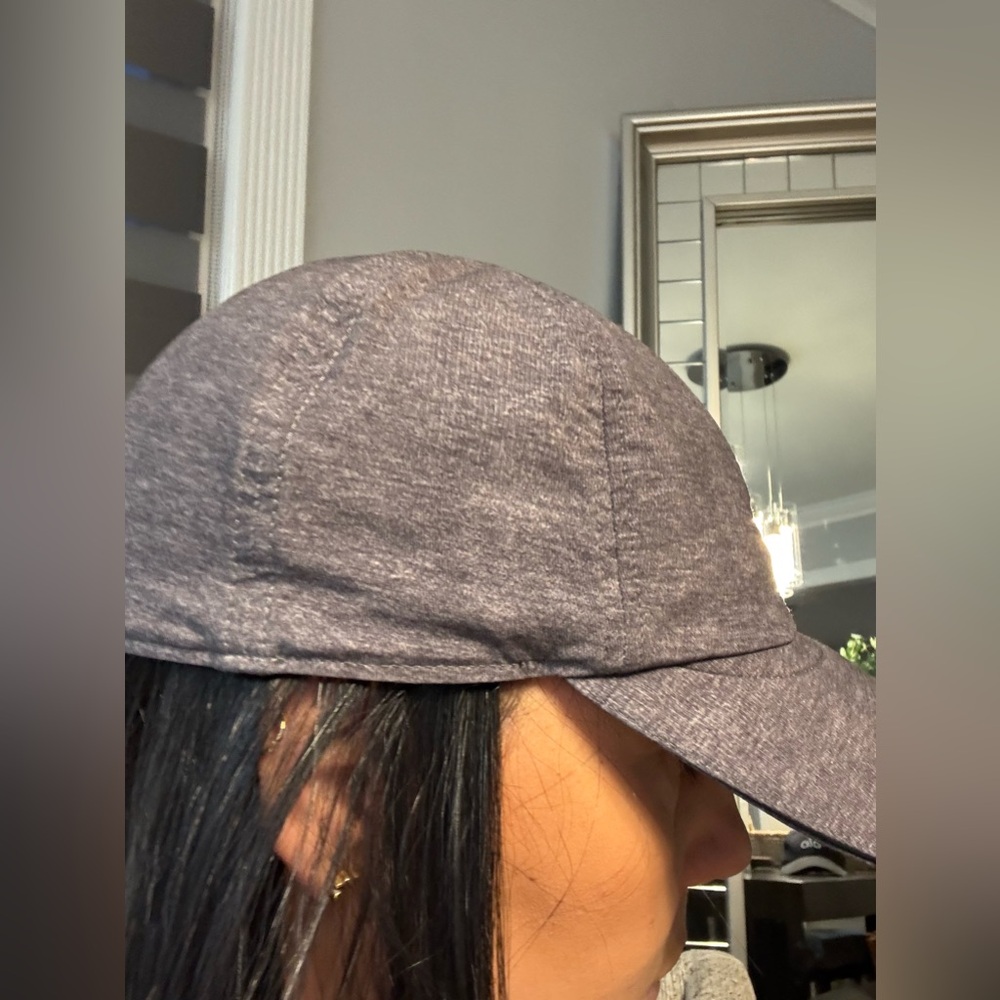 Lululemon grey Hat Run